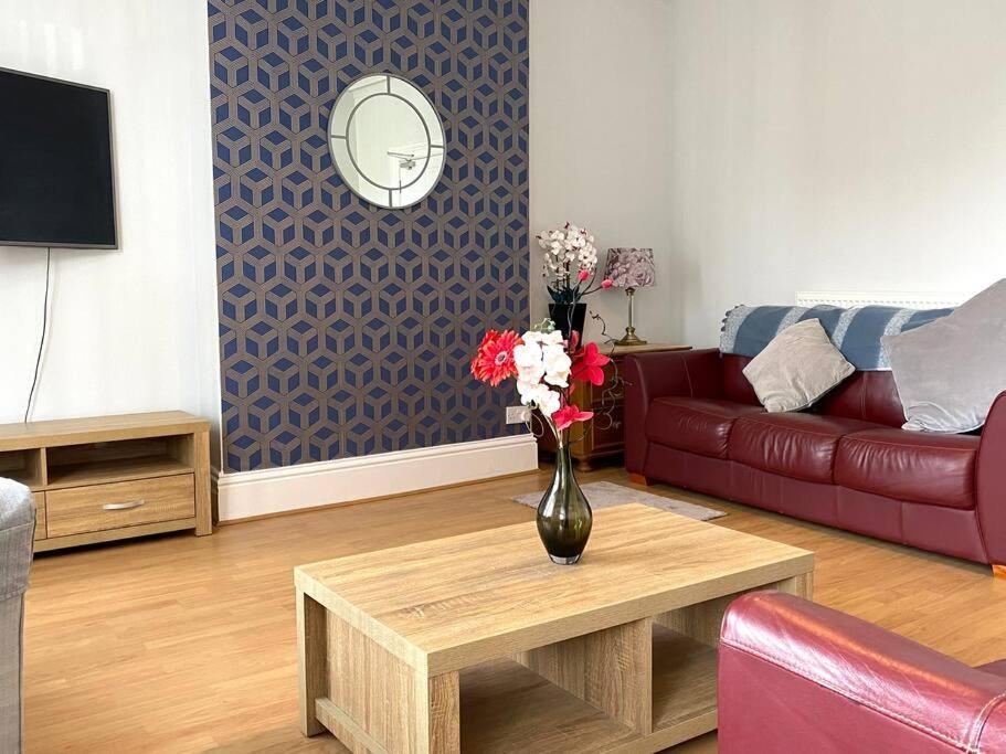 Eden Stay 5 Bedroom House موركامب المظهر الخارجي الصورة
